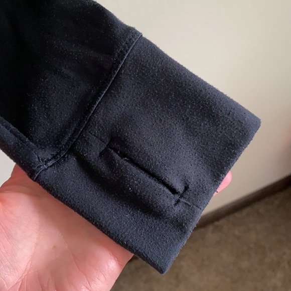 Under Armor Workout Zip Up - Picture 4 of 4